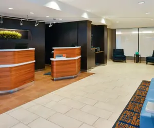 Photo 3 - Courtyard by Marriott Beaumont