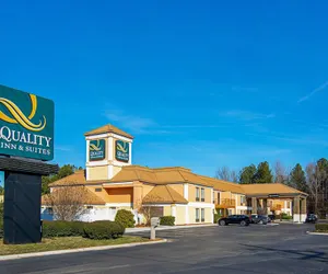 Photo 2 - Quality Inn & Suites