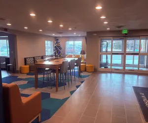 Photo 3 - Microtel Inn & Suites by Wyndham Denver Airport