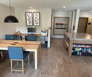 Photo 2 - Candlewood Suites Jacksonville Southpoint by IHG