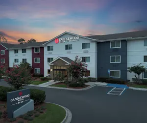 Photo 2 - Candlewood Suites Jacksonville Southpoint by IHG