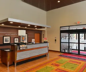 Photo 2 - Hampton Inn Detroit/Auburn Hills South