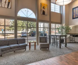 Photo 4 - Best Western Plus Peak Vista Inn & Suites