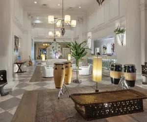 Photo 2 - International House Hotel