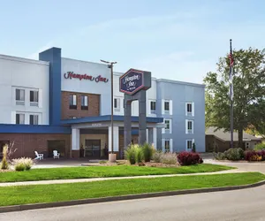 Photo 2 - Hampton Inn Kansas City/Blue Springs