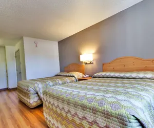 Photo 3 - Studio 6 Dallas, TX - Garland - Northeast