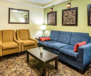 Photo 3 - Quality Inn Darien - North Brunswick