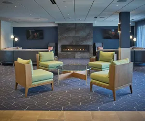 Photo 3 - Courtyard by Marriott Wausau