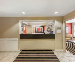 Photo 5 - Extended Stay America Suites Milwaukee Brookfield