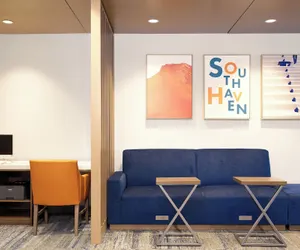 Photo 4 - Holiday Inn Express & Suites Pittsfield - Berkshires