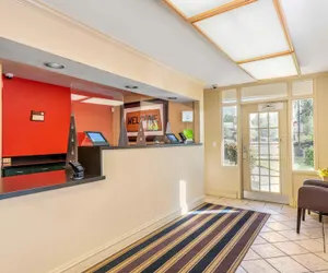 Photo 3 - Extended Stay America Suites Portland Beaverton