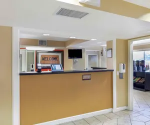 Photo 3 - Extended Stay America Suites Austin Downtown Town Lake