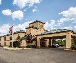 Photo 2 - Quality Inn Rogersville