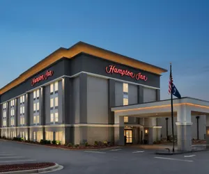 Photo 2 - Hampton Inn Simpsonville