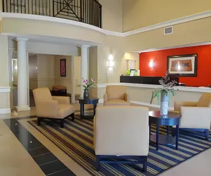 Photo 3 - Lonestar Suites