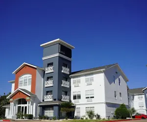 Photo 2 - Candlewood Suites Houston Space Center – Webster