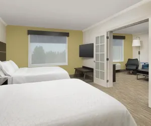 Photo 3 - Holiday Inn Express Hotel & Suites Puyallup (Tacoma Area) by IHG