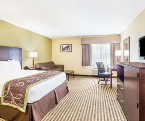 Photo 4 - Days Inn by Wyndham Brewerton/ Syracuse near Oneida Lake