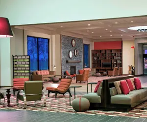 Photo 2 - Four Points by Sheraton Bentonville