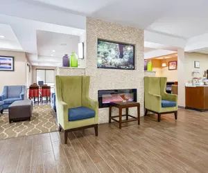 Photo 5 - Comfort Inn & Suites Montgomery East Carmichael Rd