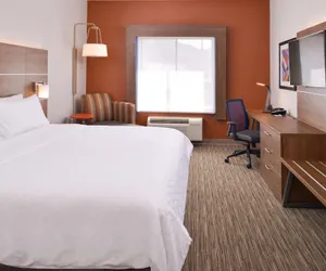 Photo 4 - Holiday Inn Express Glenwood Springs, an IHG Hotel