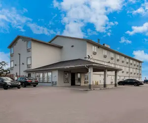 Photo 2 - Econo Lodge San Antonio near SeaWorld - Medical Center