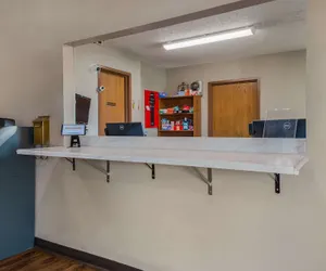 Photo 5 - Econo Lodge San Antonio near SeaWorld - Medical Center