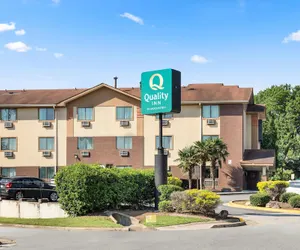 Photo 2 - Quality Inn Atlanta Airport - Central