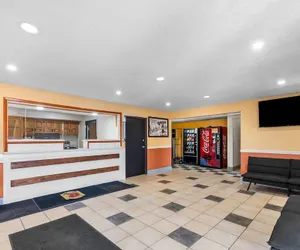 Photo 5 - Super 8 by Wyndham Dumfries/Quantico