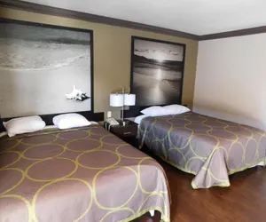 Photo 4 - Skyways Hotel