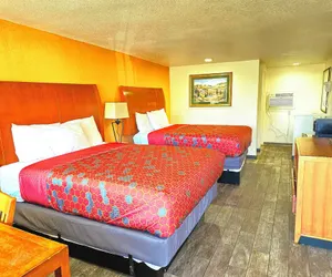 Photo 4 - Peach City Inn - Marysville Yuba City