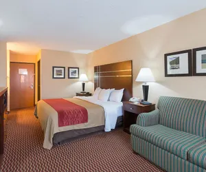 Photo 5 - Quality Inn Parkersburg North - Vienna