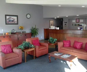 Photo 3 - Staybridge Suites Detroit Woodhaven by IHG
