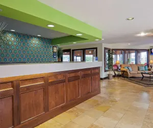 Photo 4 - Best Western Norwalk