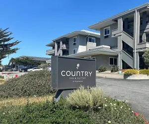Photo 2 - Country Inn & Suites by Radisson, Monterey Beachfront-Marina, CA