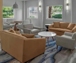 Photo 4 - Fairfield Inn & Suites by Marriott San Francisco San Carlos