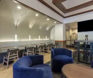 Photo 3 - Hyatt Place Phoenix -North