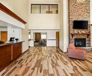 Photo 3 - Quality Inn & Suites Vail Valley