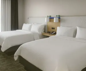 Photo 3 - Garner Hotel Evansville East by IHG
