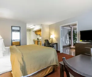 Photo 5 - Quality Inn & Suites University/Airport