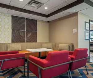 Photo 3 - Hampton Inn Ridgefield Park