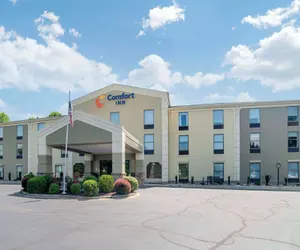 Photo 2 - Comfort Inn Asheville Airport