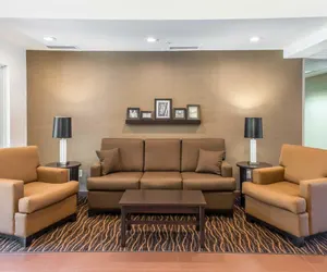 Photo 3 - MainStay Suites Pittsburgh Airport