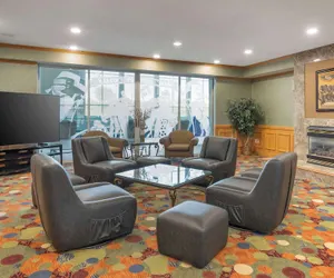 Photo 4 - Best Western Circus City Inn