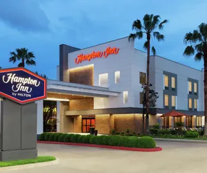 Photo 2 - Hampton Inn Houston-Brookhollow