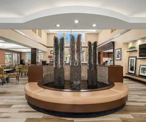 Photo 5 - Hampton Inn & Suites Seattle-North/Lynnwood