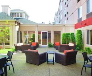 Photo 2 - Hilton Garden Inn Seattle/Renton