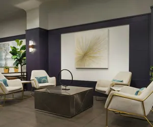 Photo 4 - Courtyard by Marriott New York Manhattan/Times Square