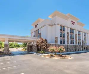 Photo 2 - Hampton Inn Wilkesboro