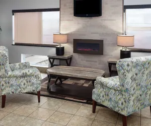 Photo 4 - Days Inn & Suites by Wyndham of Morris